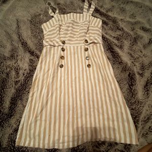 Tan/white dress